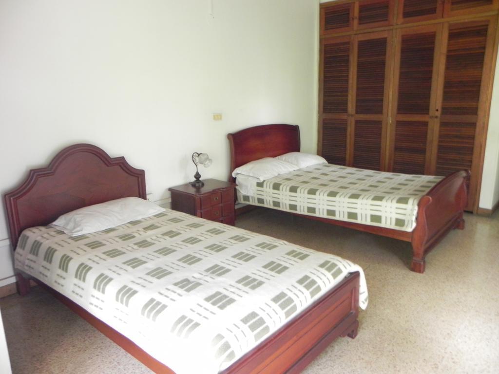 Hostal Tamarindo Itagüí Zimmer foto